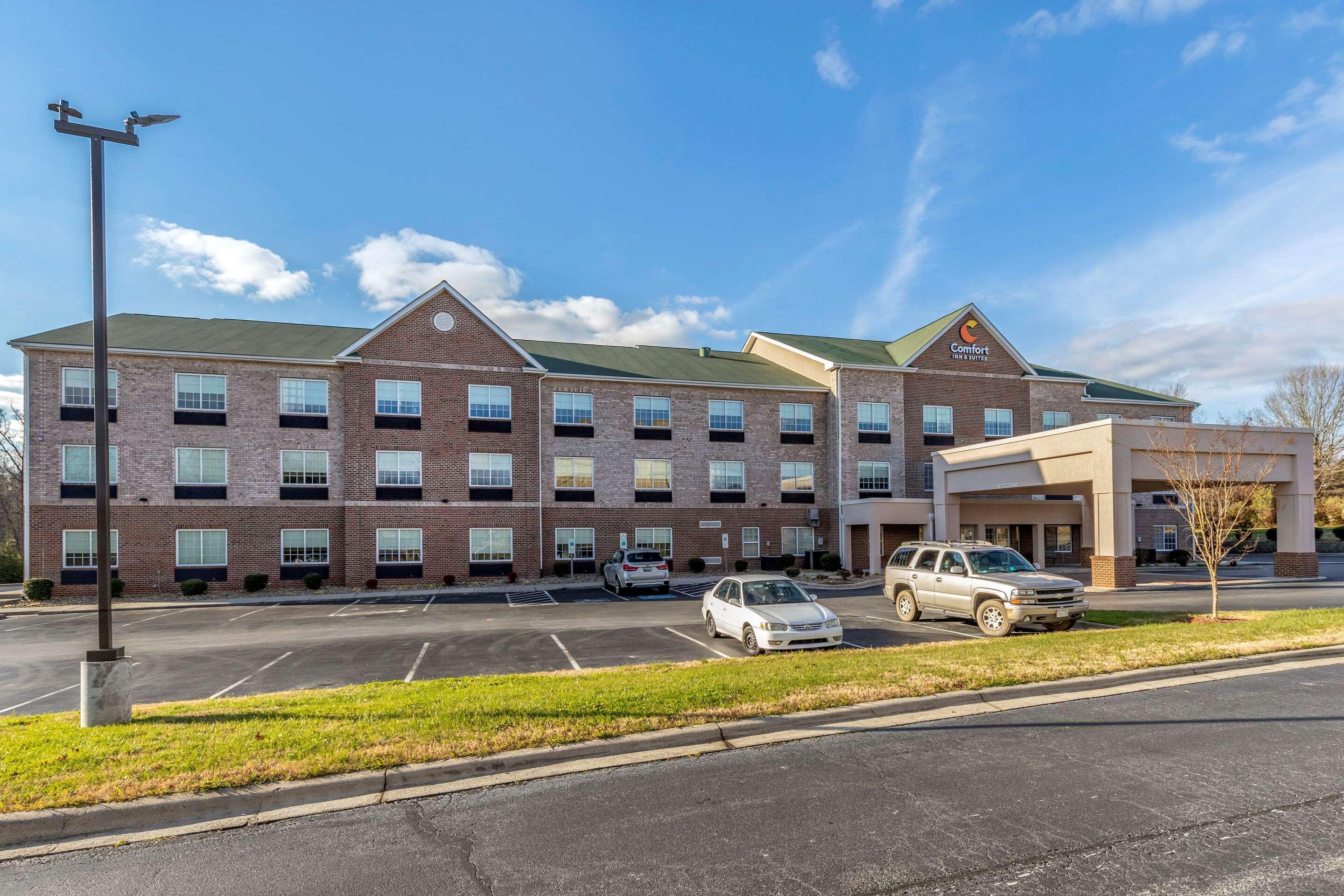 Comfort Inn & Suites High Point - Archdale Exterior photo